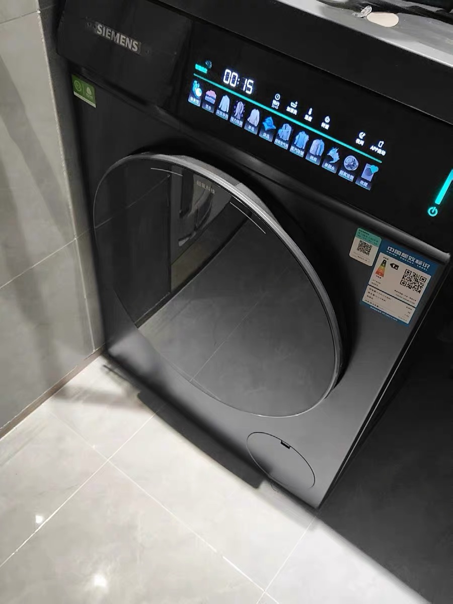 西门子iQ700 10公斤大容量变频滚筒全自动家用洗衣机 超氧空气洗 智能投放 智能除渍 晶御智能 WG54C8C10W晒单图