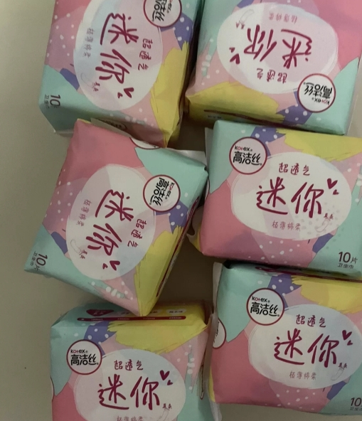高洁丝(Kotex) 迷你巾190mm10片*6包 柔软透气日用 零触感护垫姨妈巾 超薄绵柔直条卫生巾晒单图