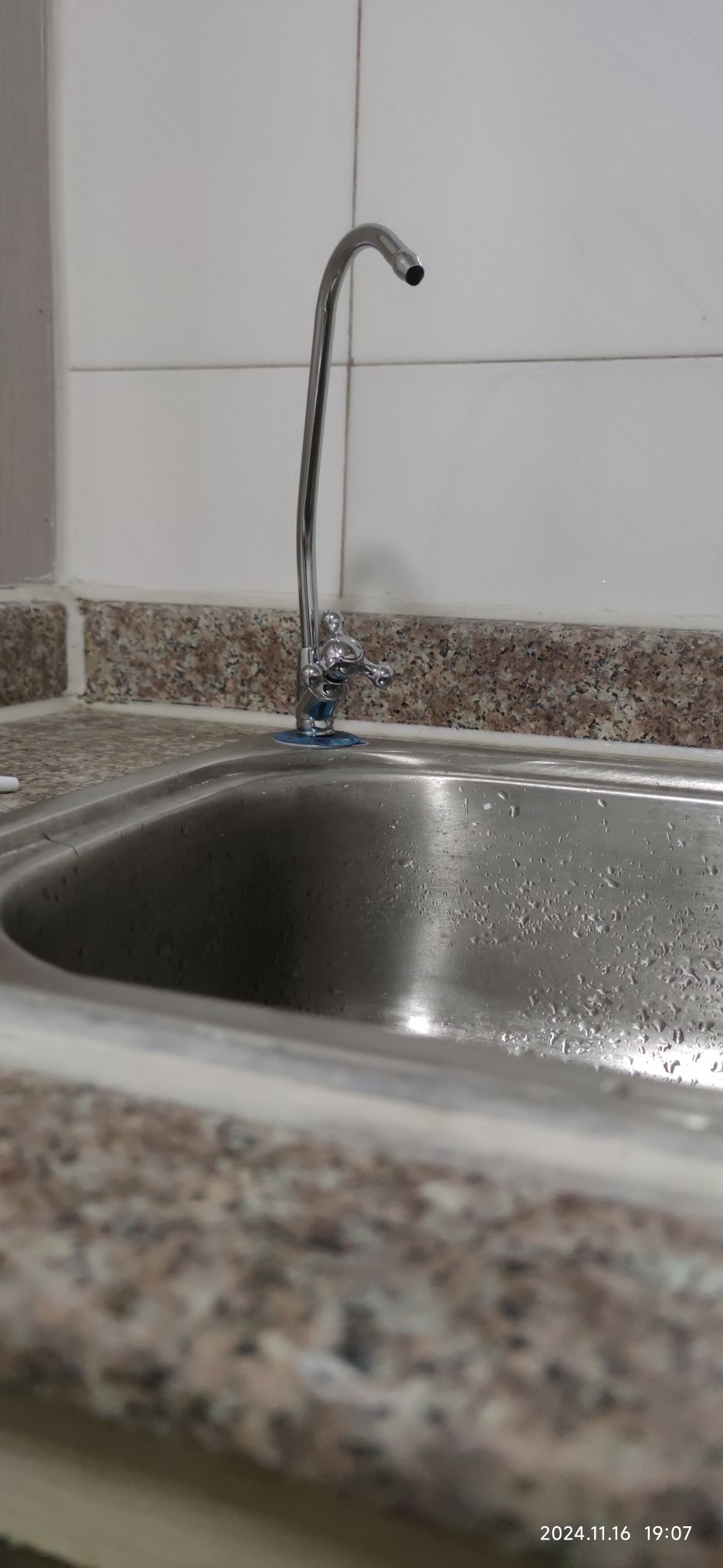 汉斯顿/Hunsdon净水器家用厨房自来水过滤器厨下式无桶大流量净水机320EY 120L/H不用电无废水晒单图