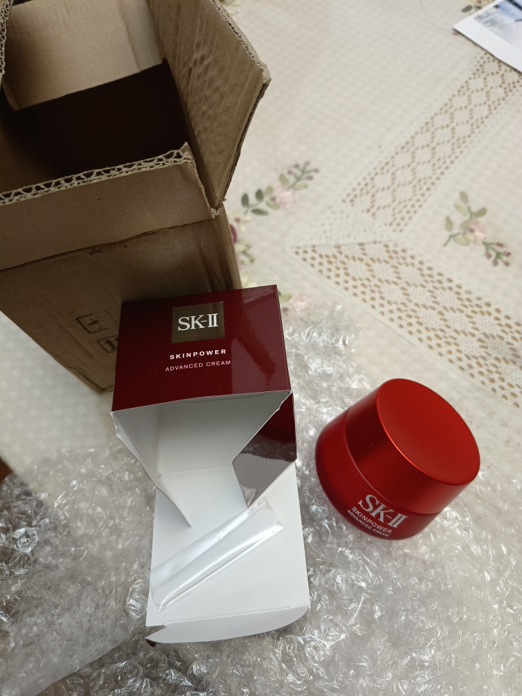 [人气大红瓶]SK-II 美之匙R.N.A.超肌能大红瓶面霜紧致活肤面霜 80g/瓶 sk2 紧肤淡皱 任何肤质通用晒单图
