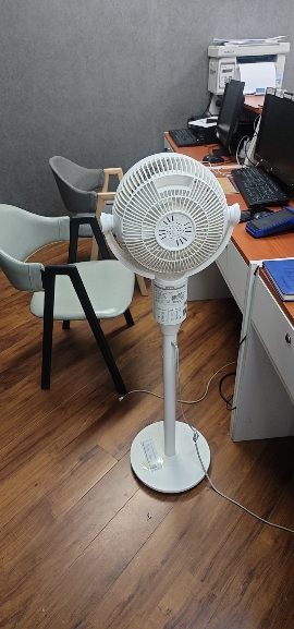 倍科“悦”享系列电风扇家用轻音电扇遥控款摇头办公室学生宿舍平面扇BFSY-35K晒单图