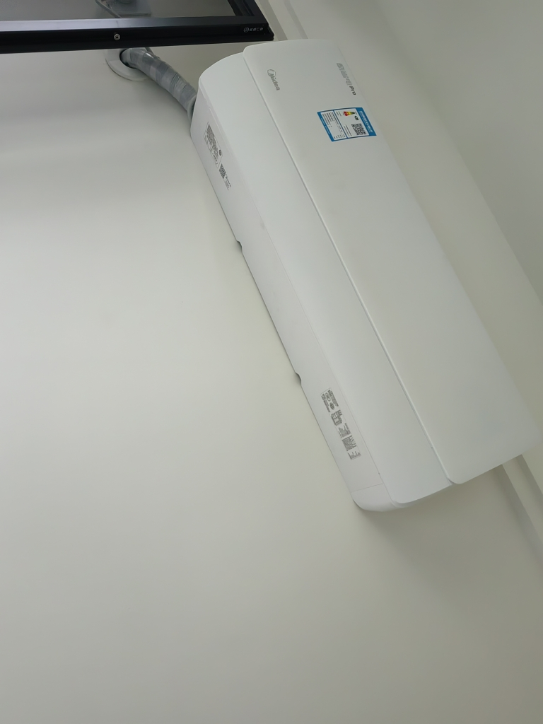[官方正品]美的空调1.5匹p酷省电Pro新一级变频冷暖壁挂式家用卧室智能挂机KFR-35GW/N8KS1-1P晒单图