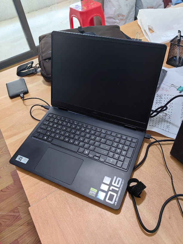 惠普(HP)暗影精灵11游戏本笔记本电脑(14代i7-14650HX RTX5070 16G 1TBSSD QHD240Hz)晒单图