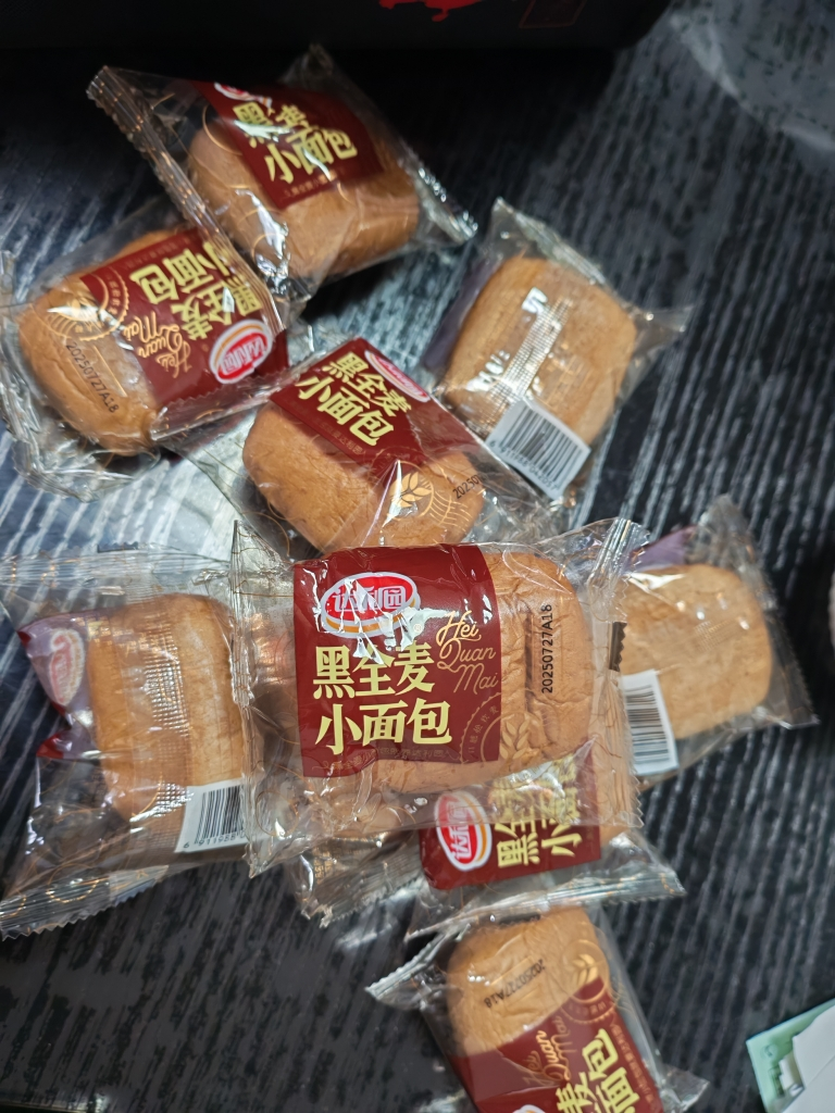 达利园法式黑麦小面包营养健康早餐手撕面包200g*1袋装晒单图