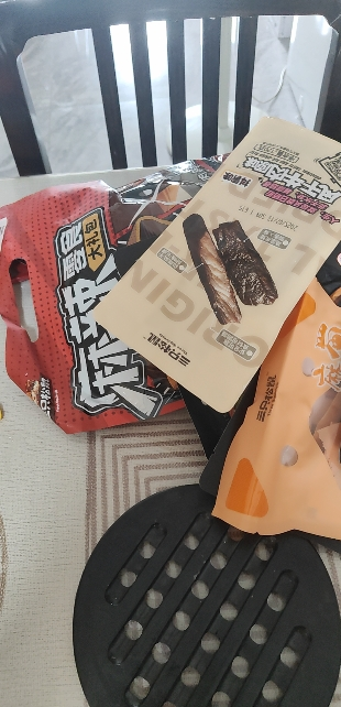 满300减210[三只松鼠_麻辣零食大礼包500g]休闲零食鸭脖鸭翅辣条下午茶办公室零食晒单图