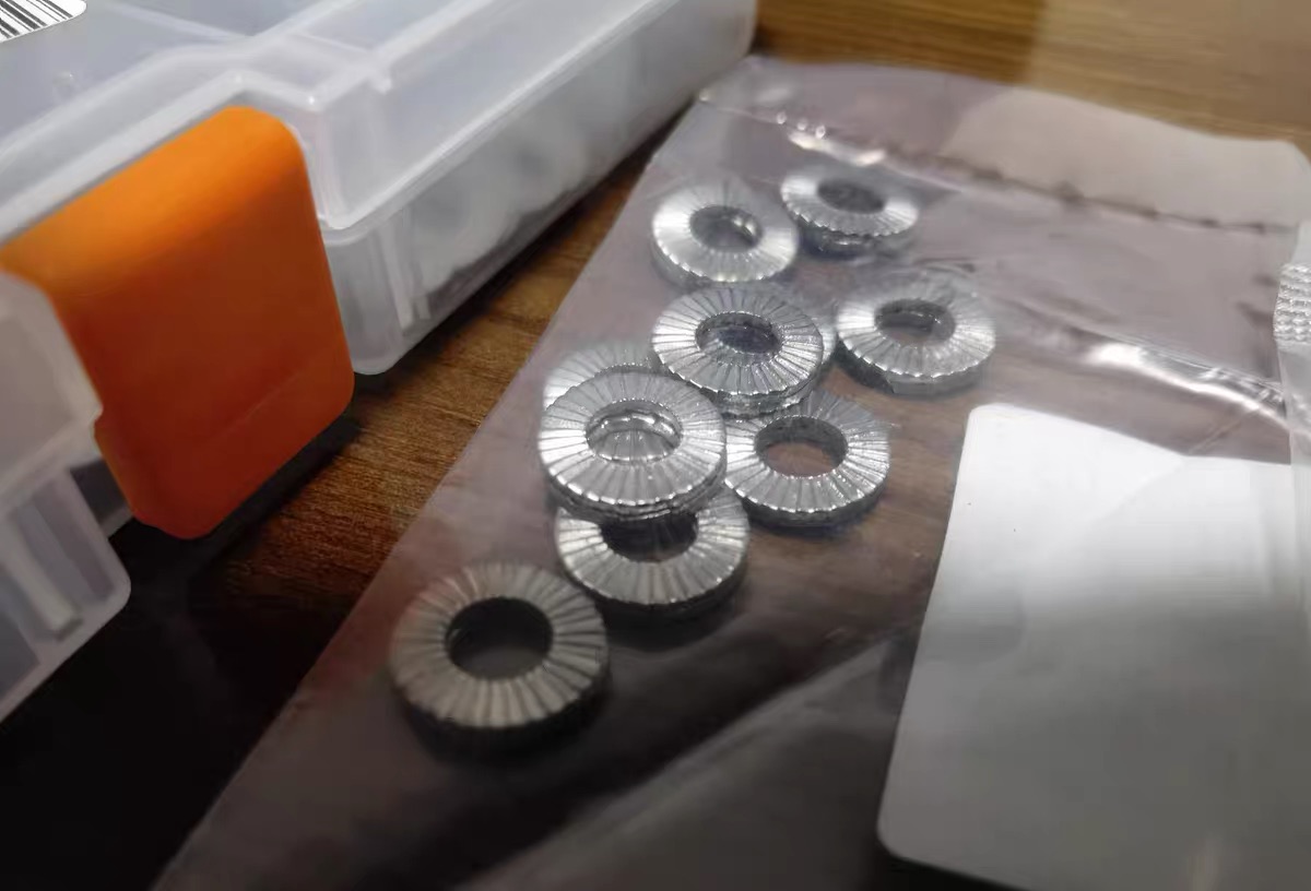 德素 不锈钢双叠自锁防松垫圈 M10晒单图