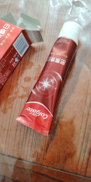 高露洁密集焕白牙膏瓦解牙渍去黄亮白薄荷香型清新口气家庭装120g晒单图