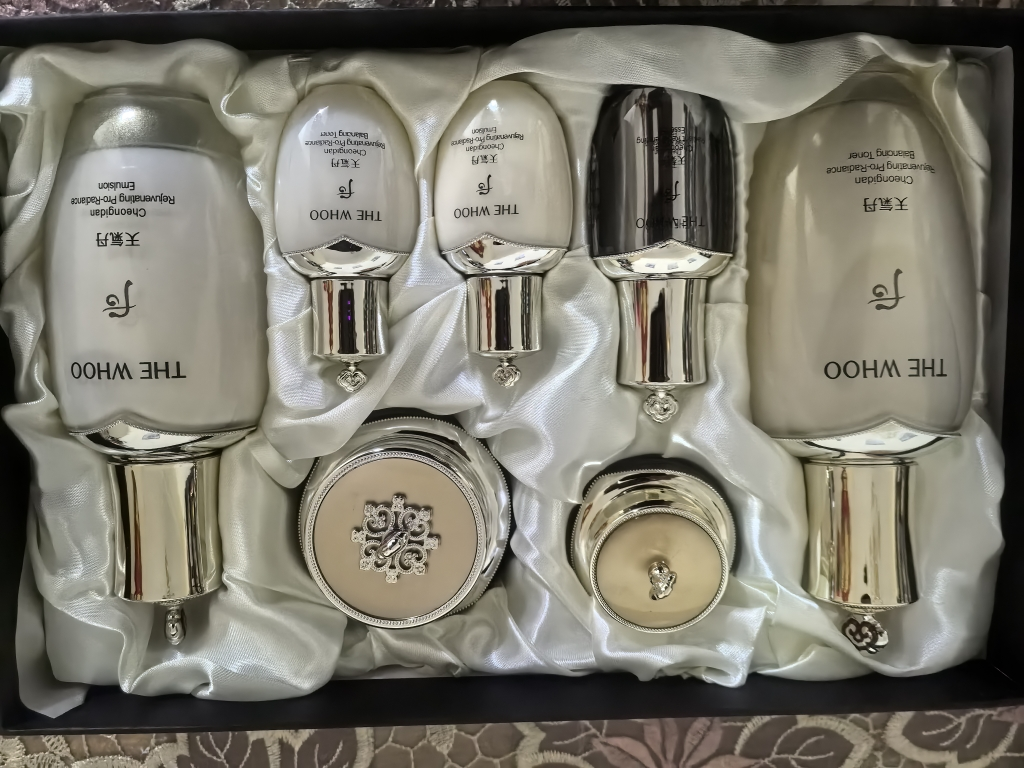 后(Whoo)套装盒套装护肤化妆品保湿 面部护肤套装礼盒 后天气丹pro水乳霜七件套 新版升级晒单图