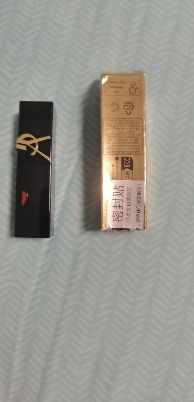 圣罗兰(YSL)天鹅绒黑管唇釉 不易掉色气质显白不挑皮 黑管唇釉5.5ml 416#烂番茄晒单图