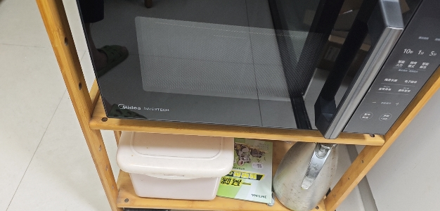 美的(Midea)智能变频 微波炉 烤箱一体机 900瓦平板加热 智能杀菌 家用微波炉 25L PC2323W晒单图