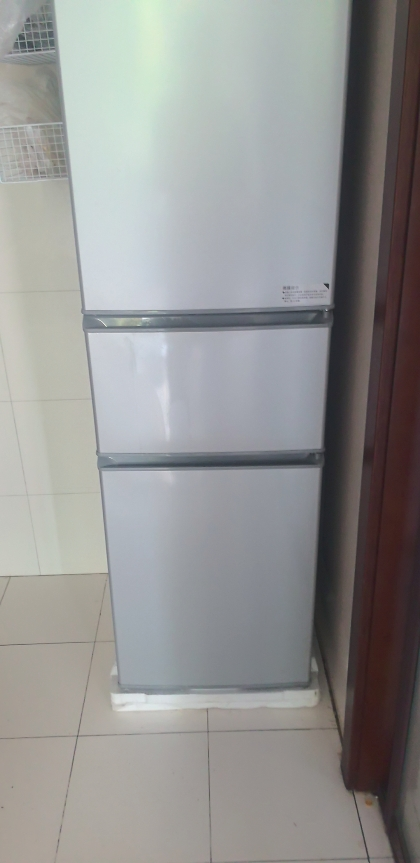 上菱200升三门冰箱 节能低音 高效保鲜 三门三温区 冷藏冷冻多门大容量小型家用电冰箱BMM200L铂银晒单图