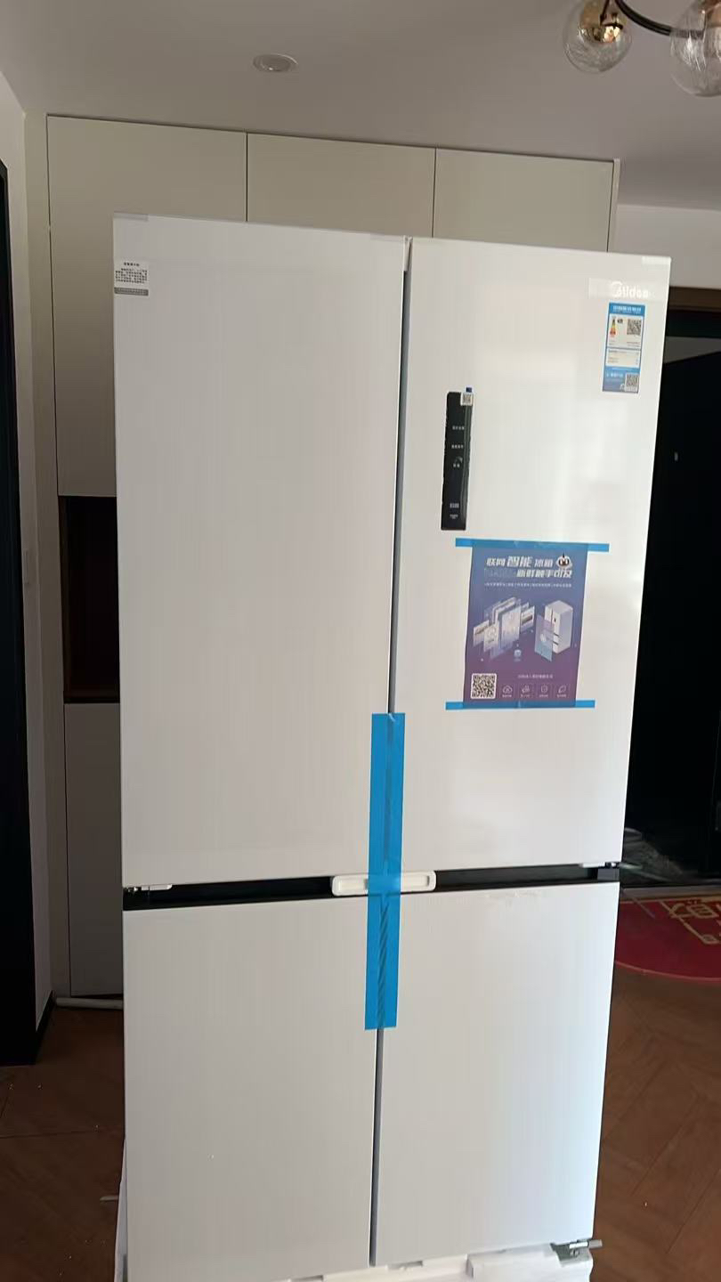 [自营]美的冰箱571升十字无缝平嵌双变频一级能效净味抗菌干湿分储冰箱BCD-571WUSPZM(E) 流苏白晒单图