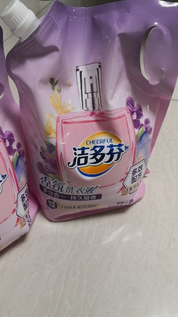 立白洁多芬香氛洗衣液2kg*2袋洁净留香除菌护衣晒单图