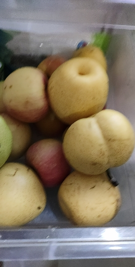 [熊猫鸟]精品皇冠梨 新鲜水果 松脆多汁 净重4.7-5.2斤 单果250g以上晒单图