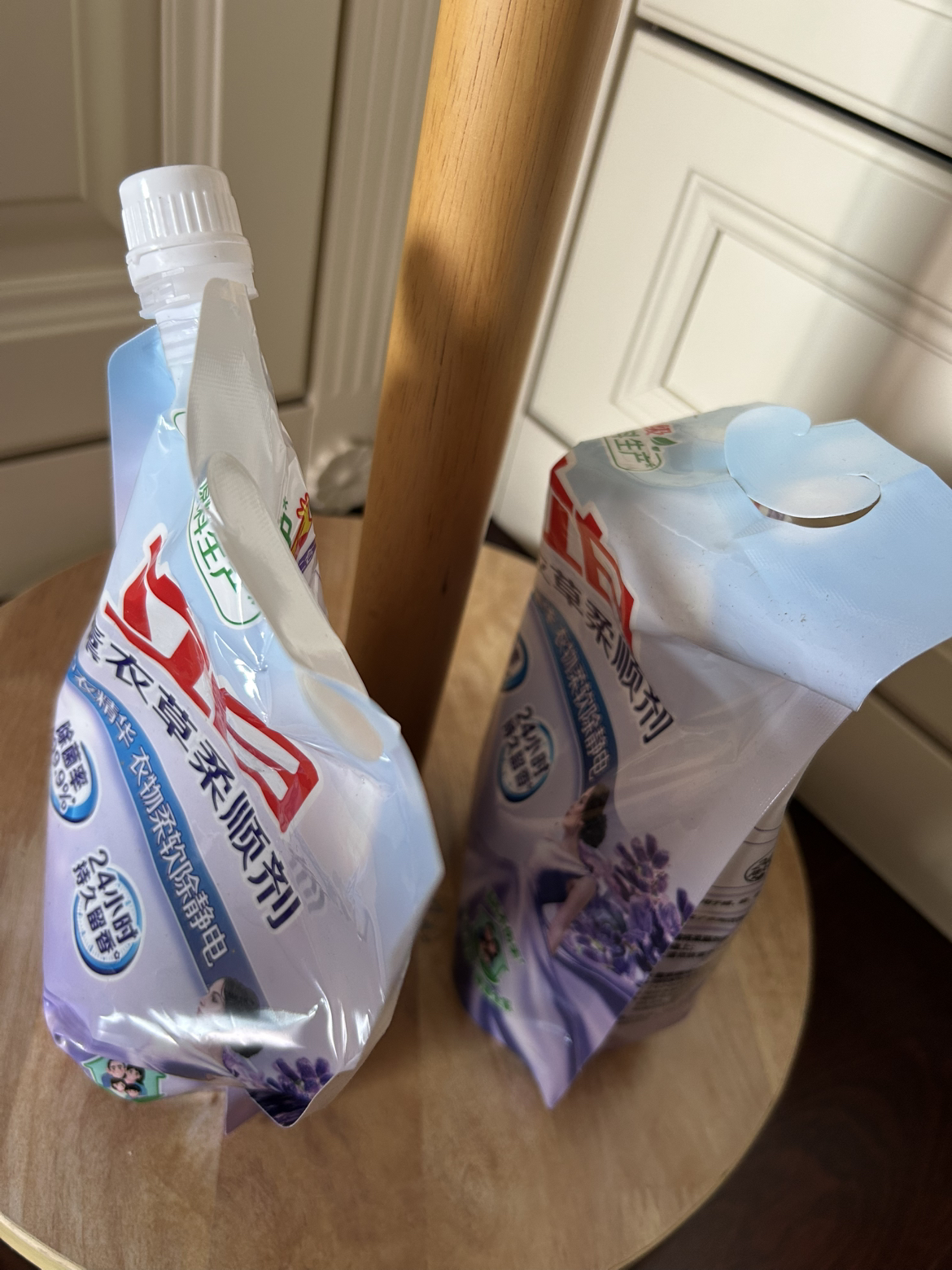立白薰衣草柔顺剂1L*2袋除菌除静电天然护衣精华衣物更柔顺晒单图