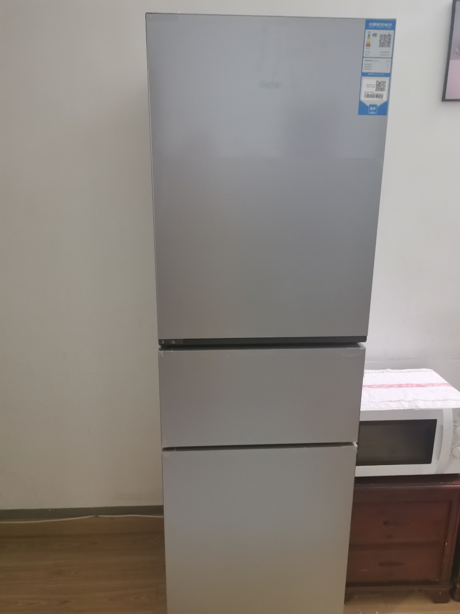 海尔(Haier)226升双变频1级能效三门风冷无霜家用节能电冰箱三开门BCD-226WGHC3E9XM晒单图