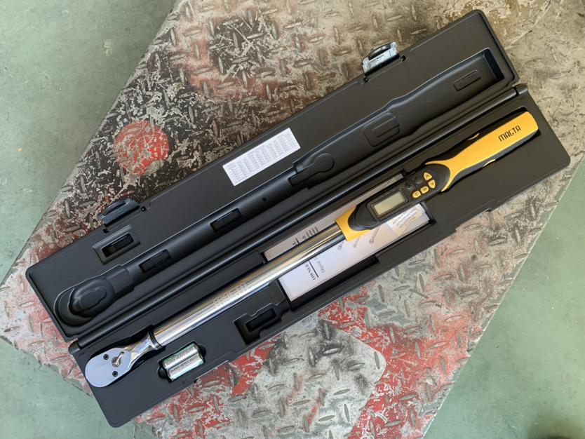 玛吉塔工(MRO MAGTA)数显扭力扳手 扭矩扳手 力矩扳手-L系列28159 68-340N.m 1/2