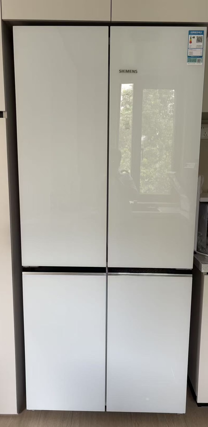 西门子[重磅新品]十字对开门503升平嵌冰箱大容量存储 抗菌净味 智能抗冷凝技术三种变温储鲜玻璃面板KC88EA420C晒单图