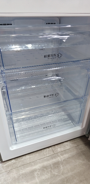 美菱(MELING) 271升 三门冰箱 净味保鲜 变频风冷无霜冰箱BCD-271WUP3B晒单图