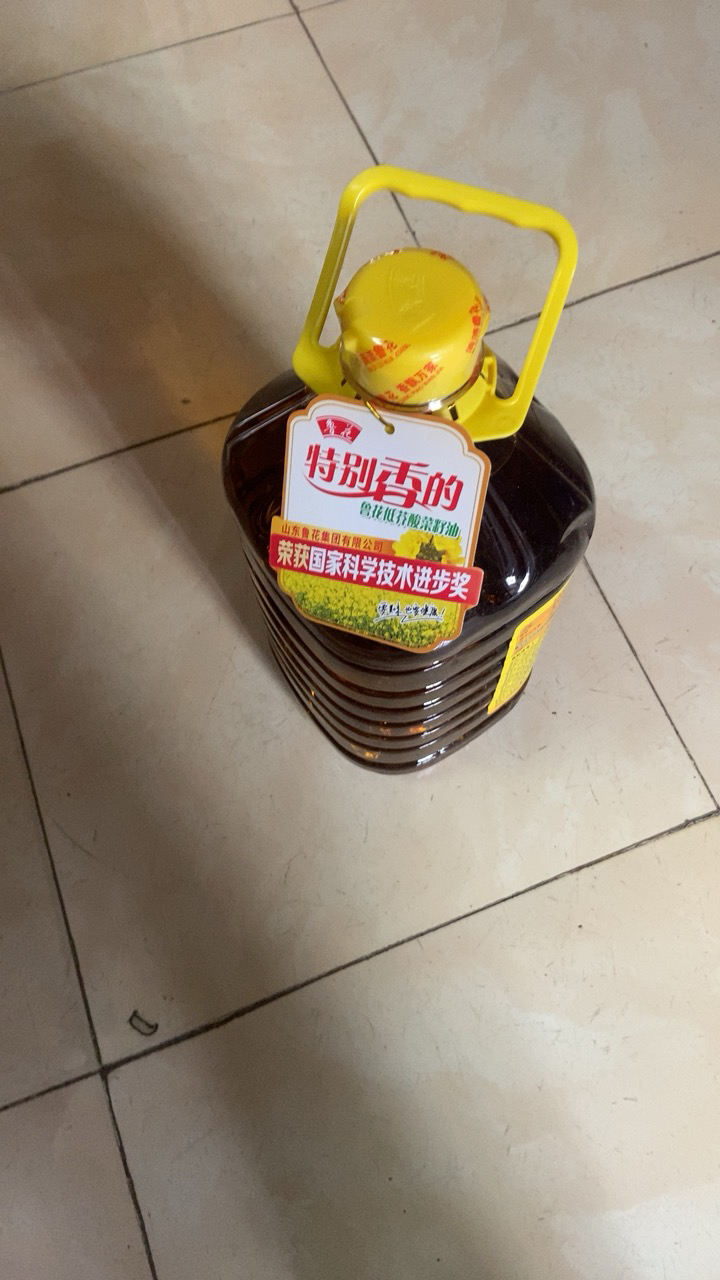 鲁花低芥酸特香菜籽油 5L 食用油 粮油 礼品 家用炒菜 植物油 营养健康轻食 送礼佳品 物理压榨 香浓味美 团购晒单图