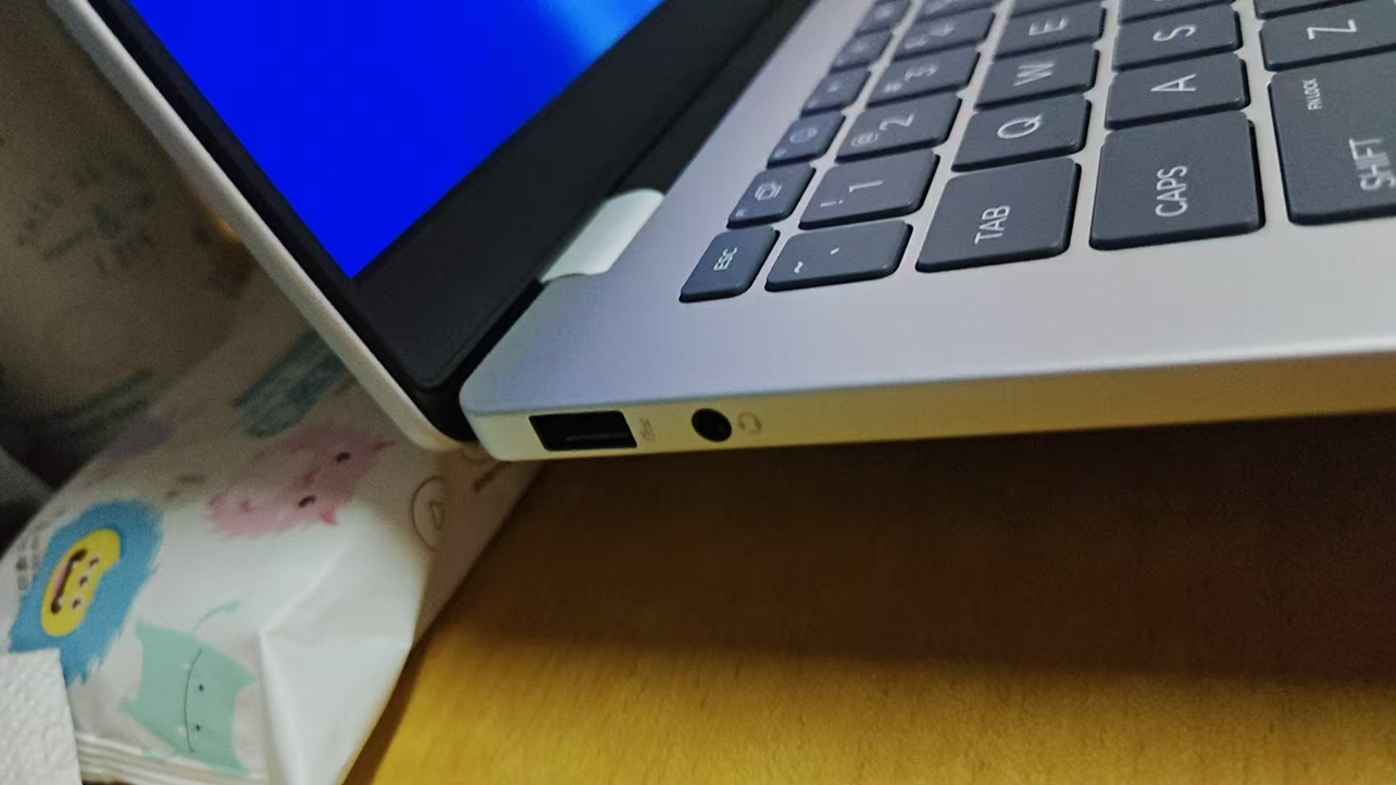 惠普(HP)星BookPro14笔记本电脑轻薄本14英寸商务办公学生(Intel Core 5-210H 16G 1T 2.2K )银14-fs0012TU晒单图