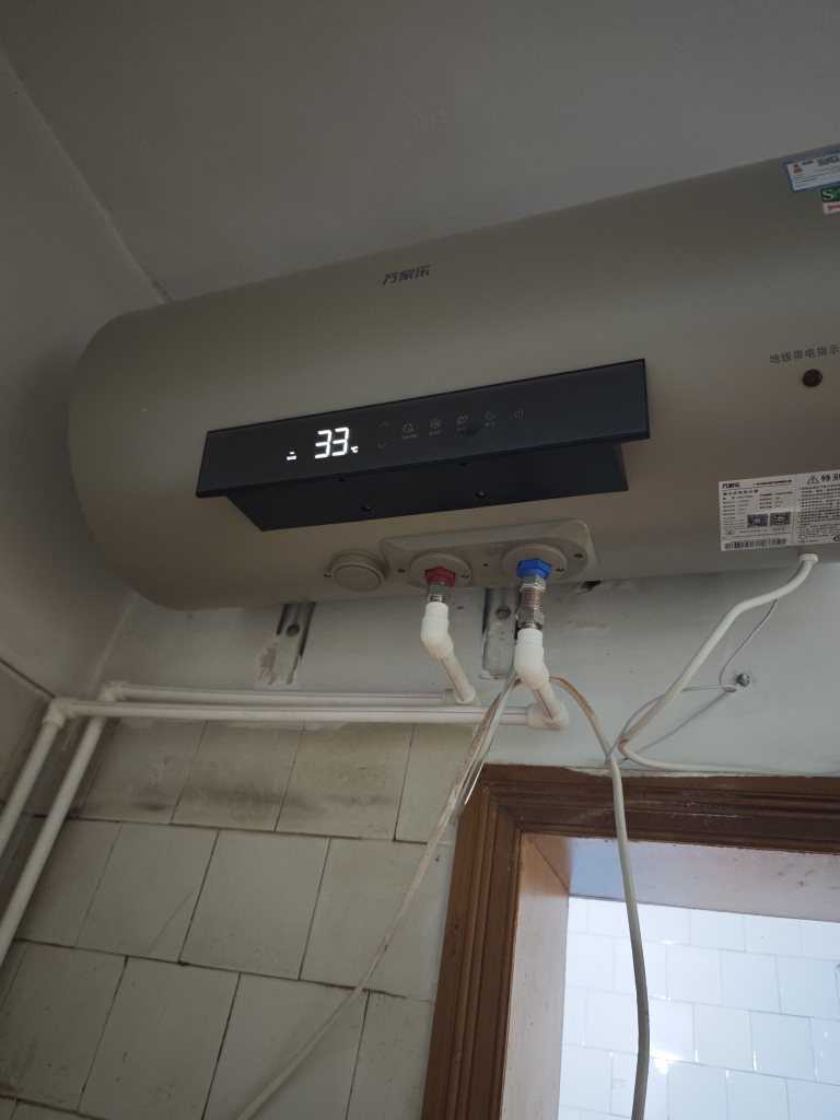 万家乐 电热水器60升 家用储水式 内胆免清洗 镁棒免换 洗澡出水断电 3000W速热一级能效D60-FW3S晒单图