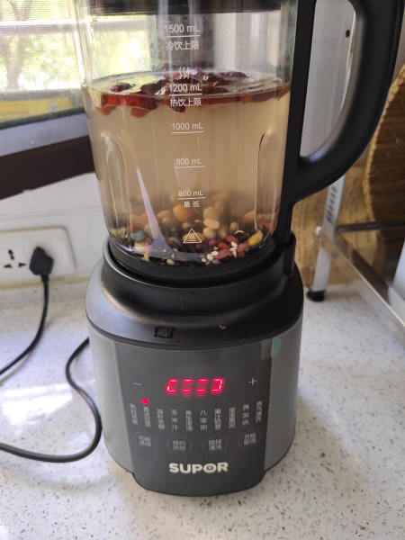 苏泊尔(SUPOR)破壁机 1.75L多功能家用智能预约加热破壁料理机 榨汁机豆浆机绞肉机果汁机搅拌机辅食机晒单图