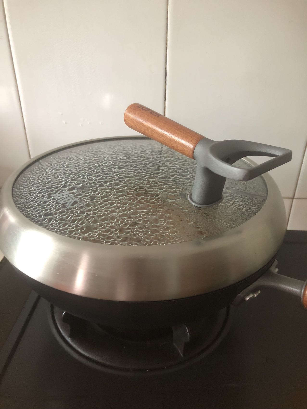 苏泊尔(SUPOR)一级不粘铁锅无涂层炒锅炒菜锅家用 电磁炉燃气灶通用 有钛复合铁 CC30YT1 30cm晒单图