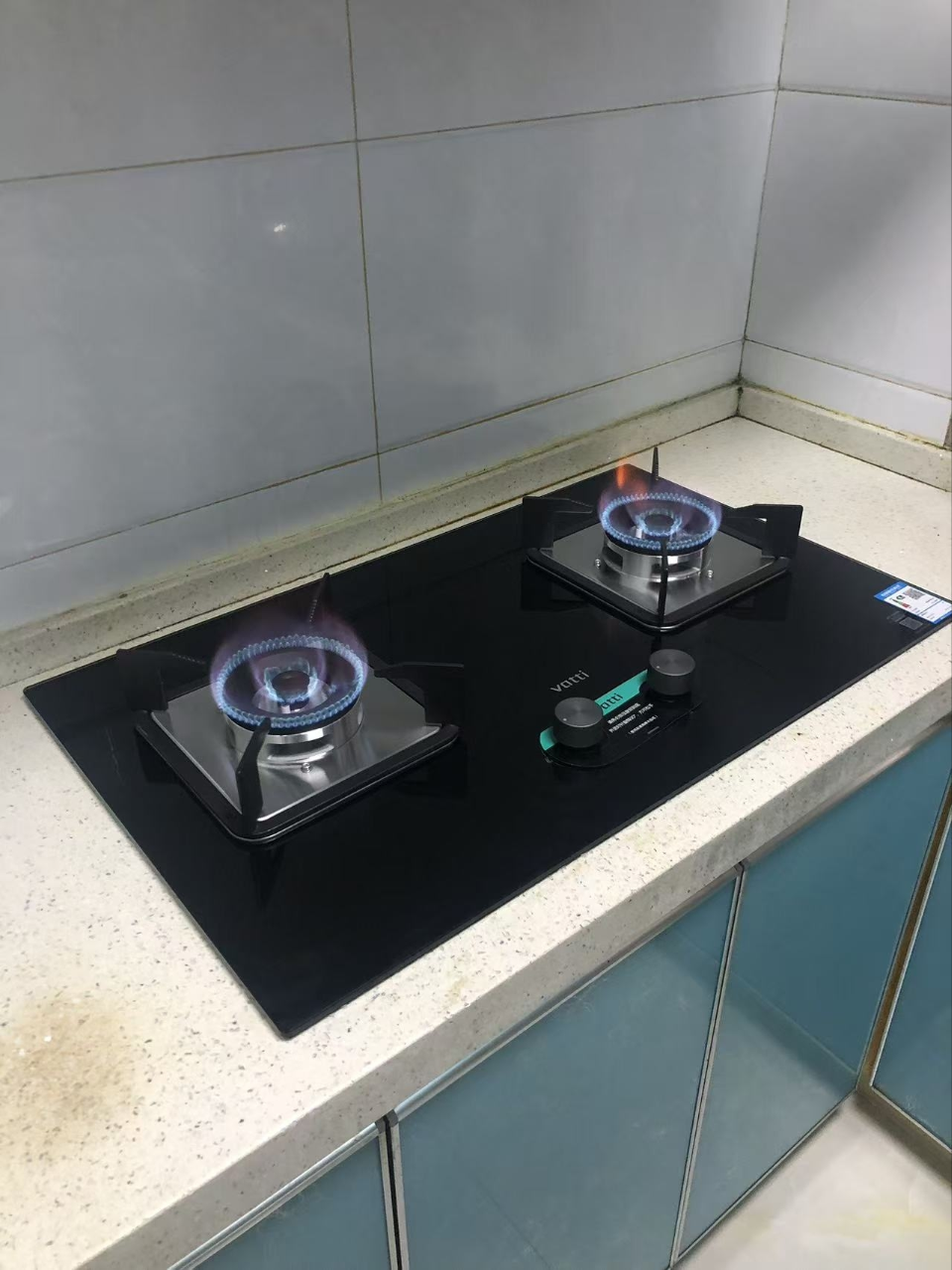 华帝(vatti)燃气灶具4.5KW嵌入式 天然气煤气灶 台式灶具可调节双眼灶 台嵌两用钢化玻璃 JZT-i10039B晒单图