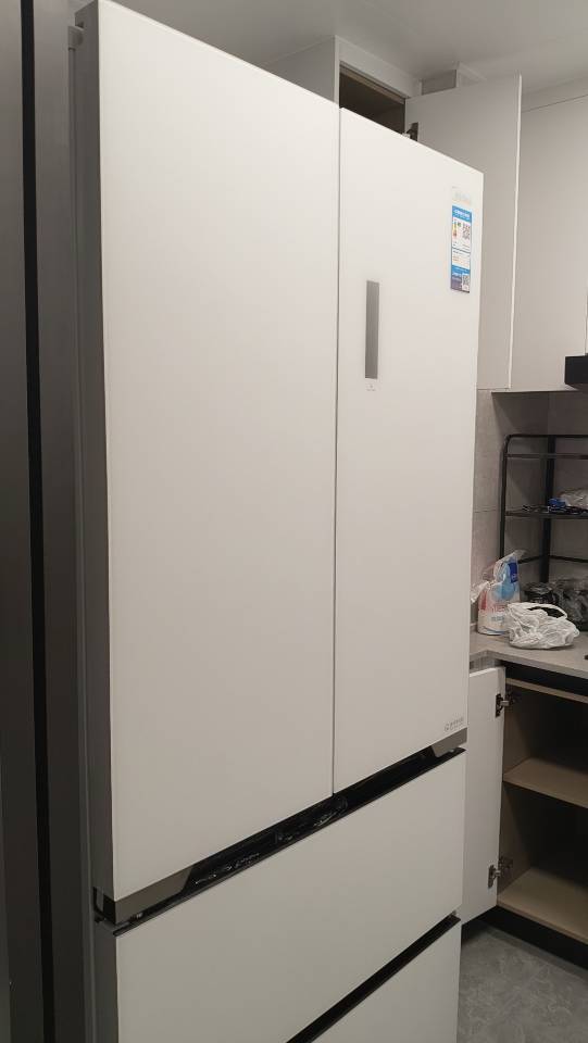 美的冰箱BCD-520WUFGPZM凝光白晒单图