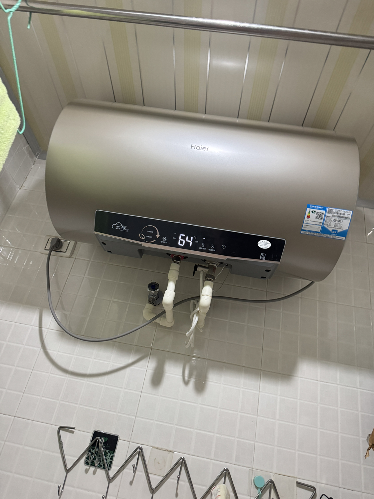 海尔(Haier)电热水器80升3000W速热健康抑菌洗一级能效WIFI智控40℃节能温水安全防电墙安全节能一级能效D3晒单图