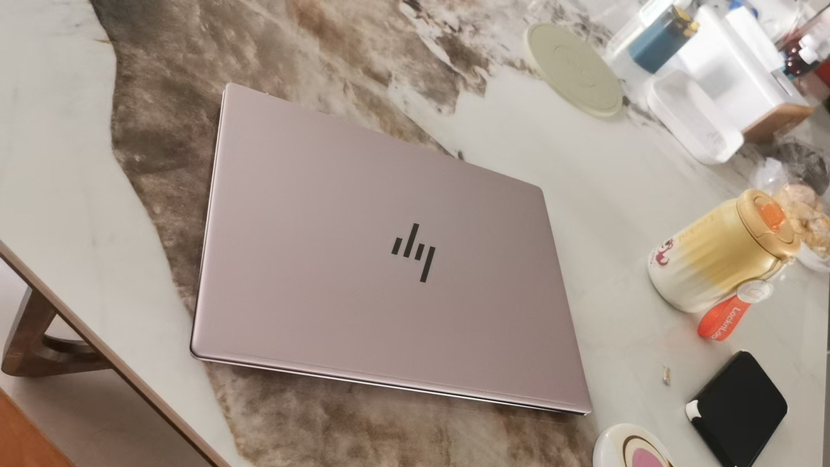 惠普(HP)星BookPro14-ew1161TU 笔记本电脑轻薄本14英寸商务办公学生(Ultra 5-125H 32G 1T 2.5K低蓝光 背光键盘)微醺粉晒单图