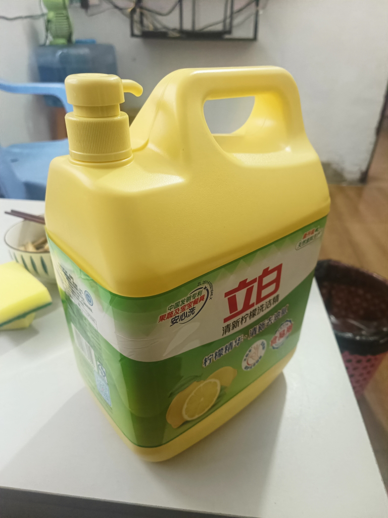 立白洗洁精4.028kg大桶装清新柠檬清新祛味轻松去油可洗果蔬不伤手易漂洗晒单图