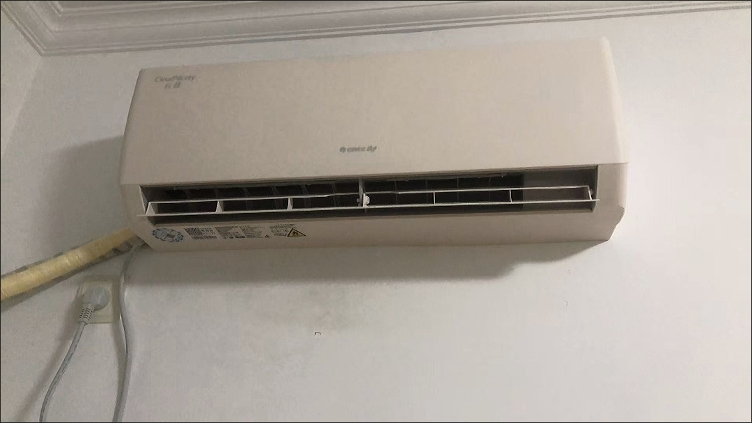 格力空调1.5匹挂机冷暖家用变频KFR-35GW/(35518)FNhAa-B1(珊瑚玉)晒单图