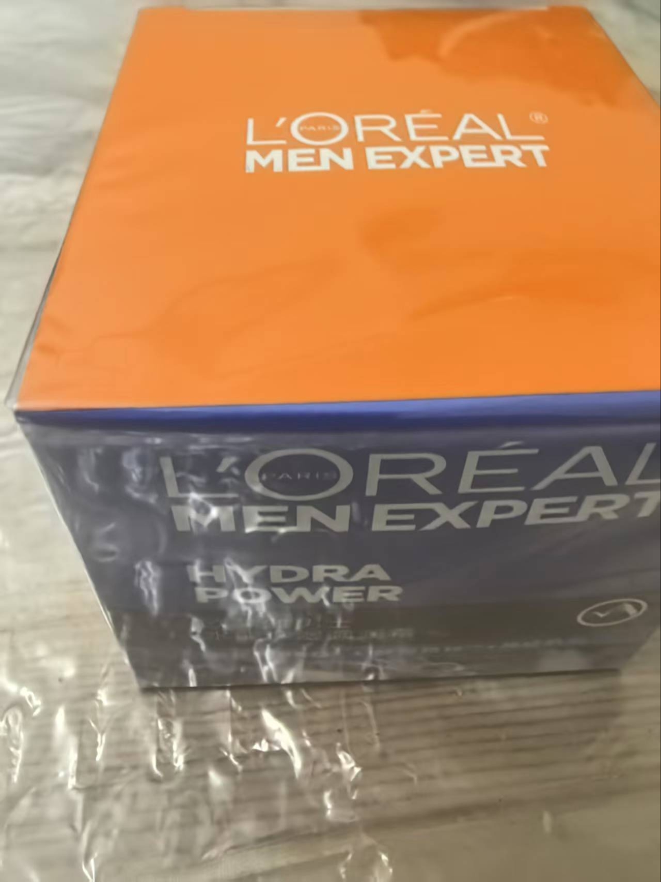 欧莱雅男士水能保湿强润霜50ml(补水保湿乳 滋润营养 舒缓肌肤 男士面霜护肤霜)晒单图