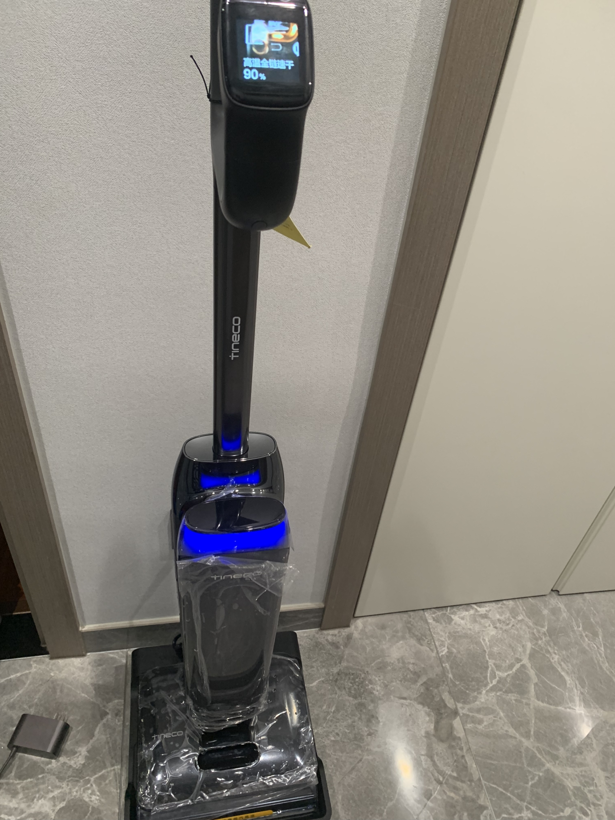 添可芙万Artist70艺术家洗地机AI助力[75分钟续航躺平160℃蒸汽洗0缠毛]自动清洗吸拖一体拖地机器人晒单图