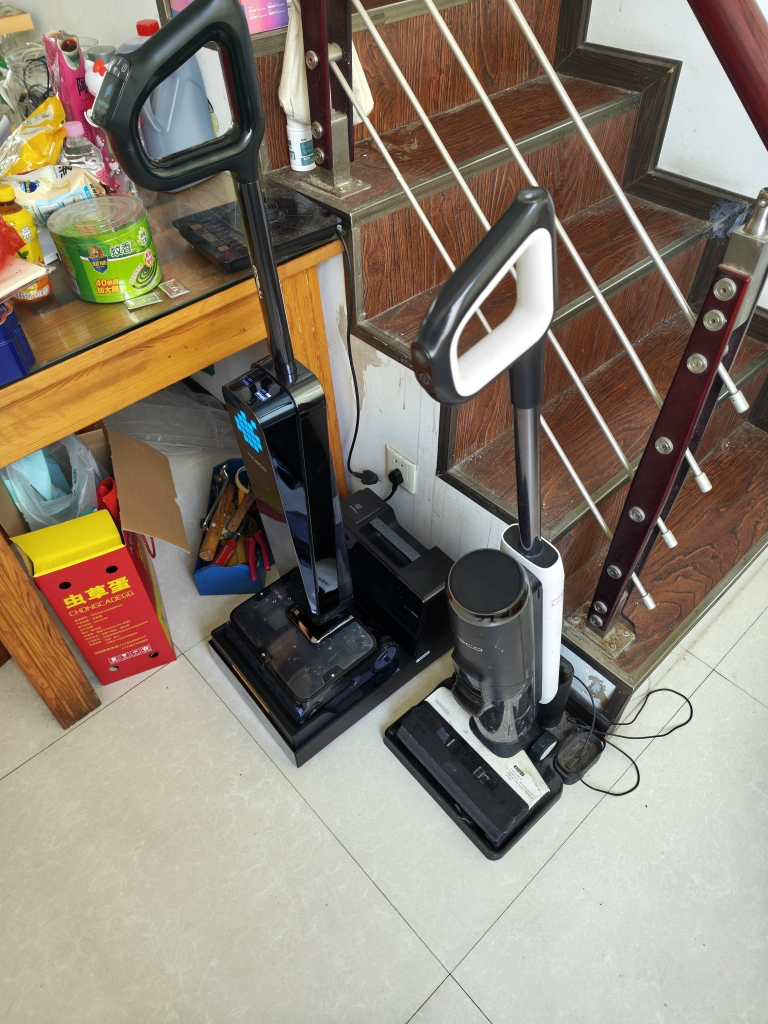 添可芙万科学家M9洗地机 AI双向助力[磁敏动态速干 净味除菌 7天免加水]躺平0缠毛自清洁拖地机器人晒单图