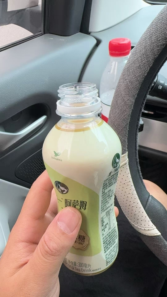 统一阿萨姆300ml*6小瓶茉莉奶绿低糖奶茶休闲下午茶饮料整箱特价批晒单图