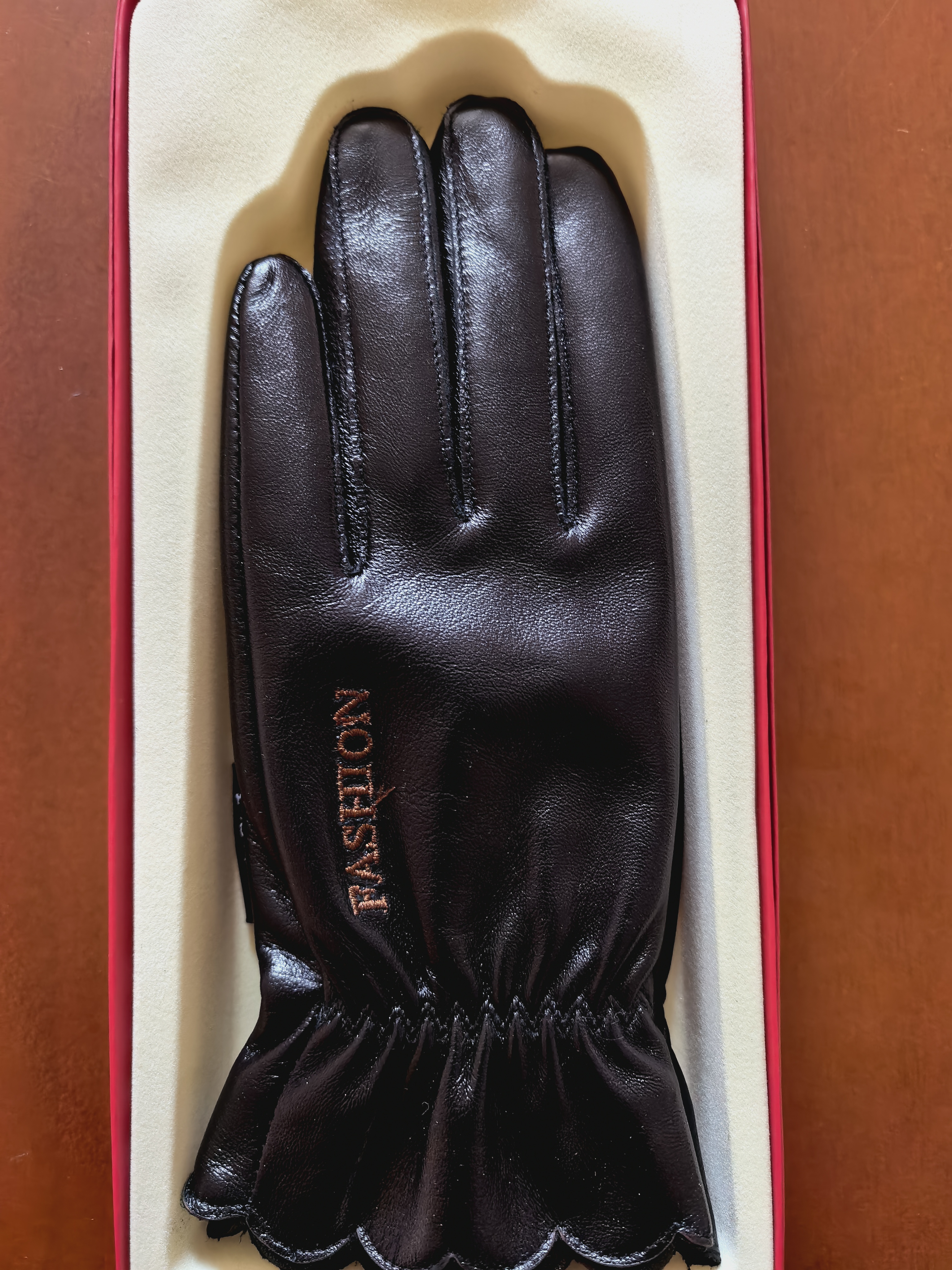 圣冠羚羊 女式整皮手套 均码晒单图