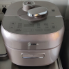 美的(Midea)电压力锅MY-S5879K 家用5L大容量自动排气IH猛火1600W双钢胆电高压锅煮饭锅智能压力锅晒单图