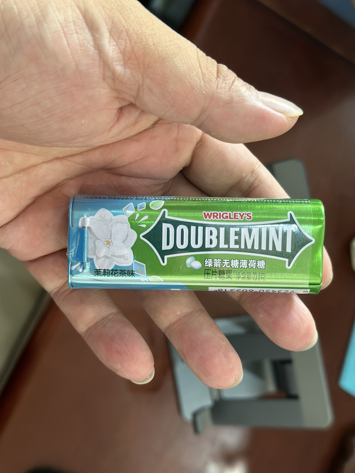 绿箭口香糖泡泡糖零食网红糖果清新口气 23.8g 薄荷糖 茉莉花茶味 铁盒装35粒 -单盒*1晒单图