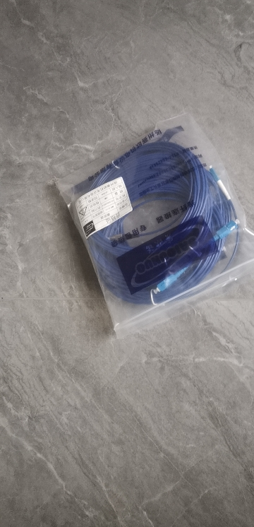 蓝色铠装尾纤 FC-FC 30米 根晒单图