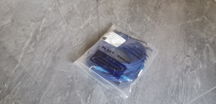 蓝色铠装尾纤 FC-SC 20米 根晒单图