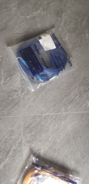 蓝色铠装尾纤 FC-SC 35米 根晒单图