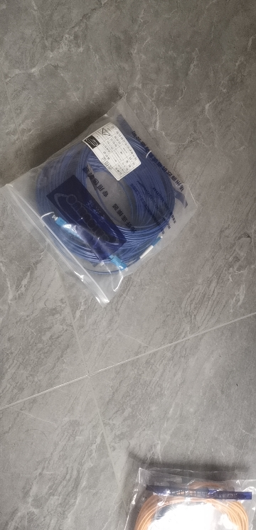 蓝色铠装尾纤 FC-LC 3米 根晒单图