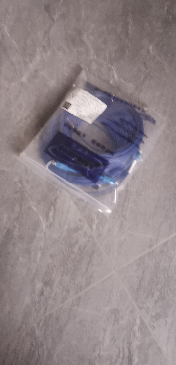 蓝色铠装尾纤 FC-FC 25米 根晒单图