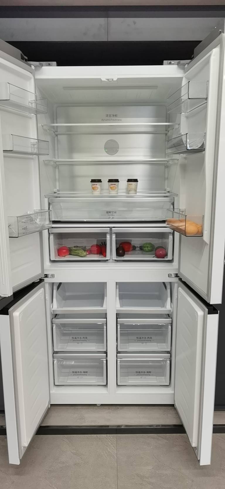 西门子[重磅新品]十字对开门503升平嵌冰箱大容量存储 抗菌净味 智能抗冷凝技术三种变温储鲜玻璃面板KC88EA420C晒单图