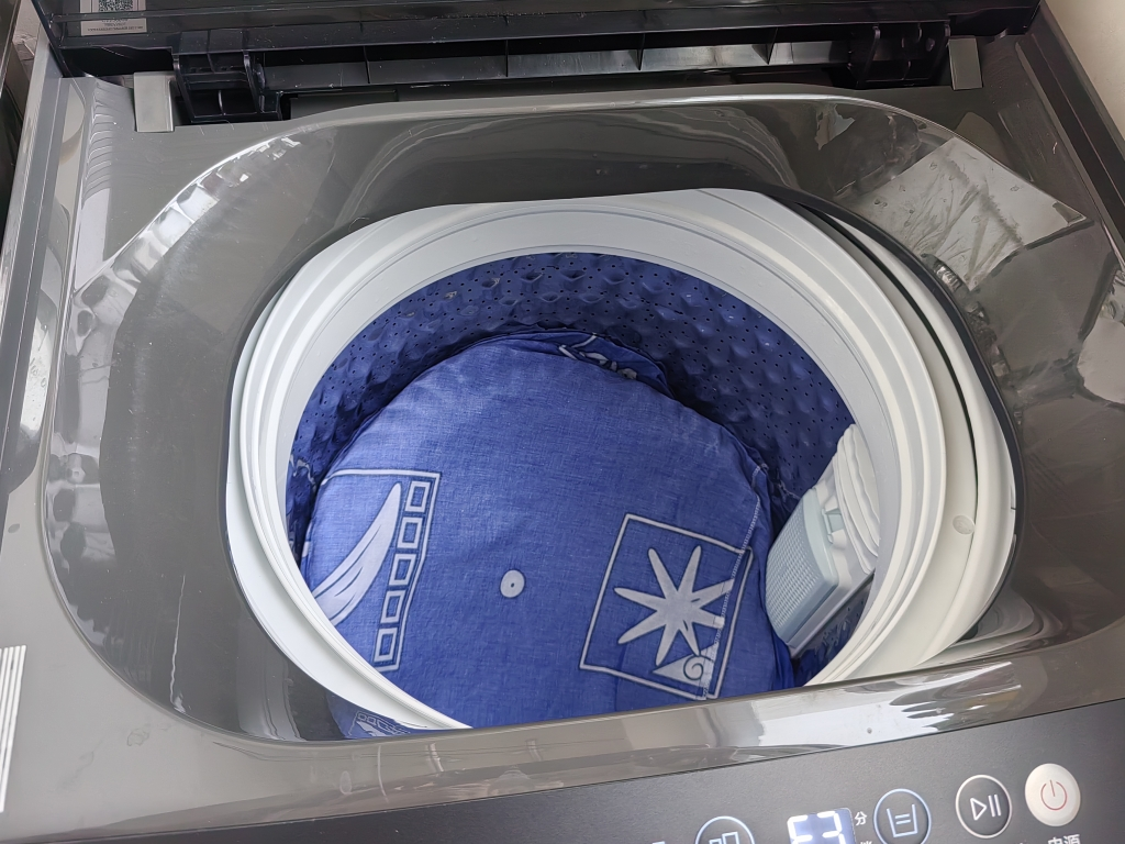 [苏宁自营]小天鹅全自动8kg金属钛波轮洗衣机 TB80V26DT 直驱变频 一级能效 静音节能大容量家庭使用晒单图