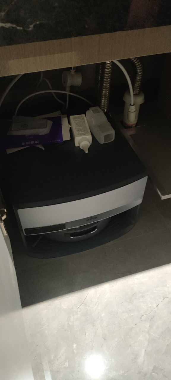 云鲸(NARWAL)云鲸扫地机器人扫拖一体自动清洗全自动拖地擦地机机械臂毛发0缠绕 逍遥002max上下水版晒单图