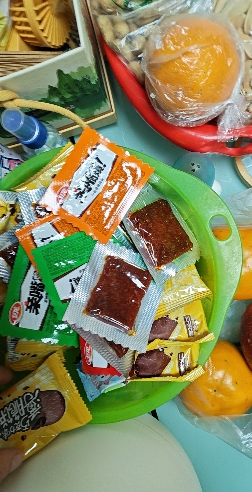 卫龙辣条亲嘴烧300g*1袋混合口味休闲零食小吃大刀肉即食豆干出游晒单图